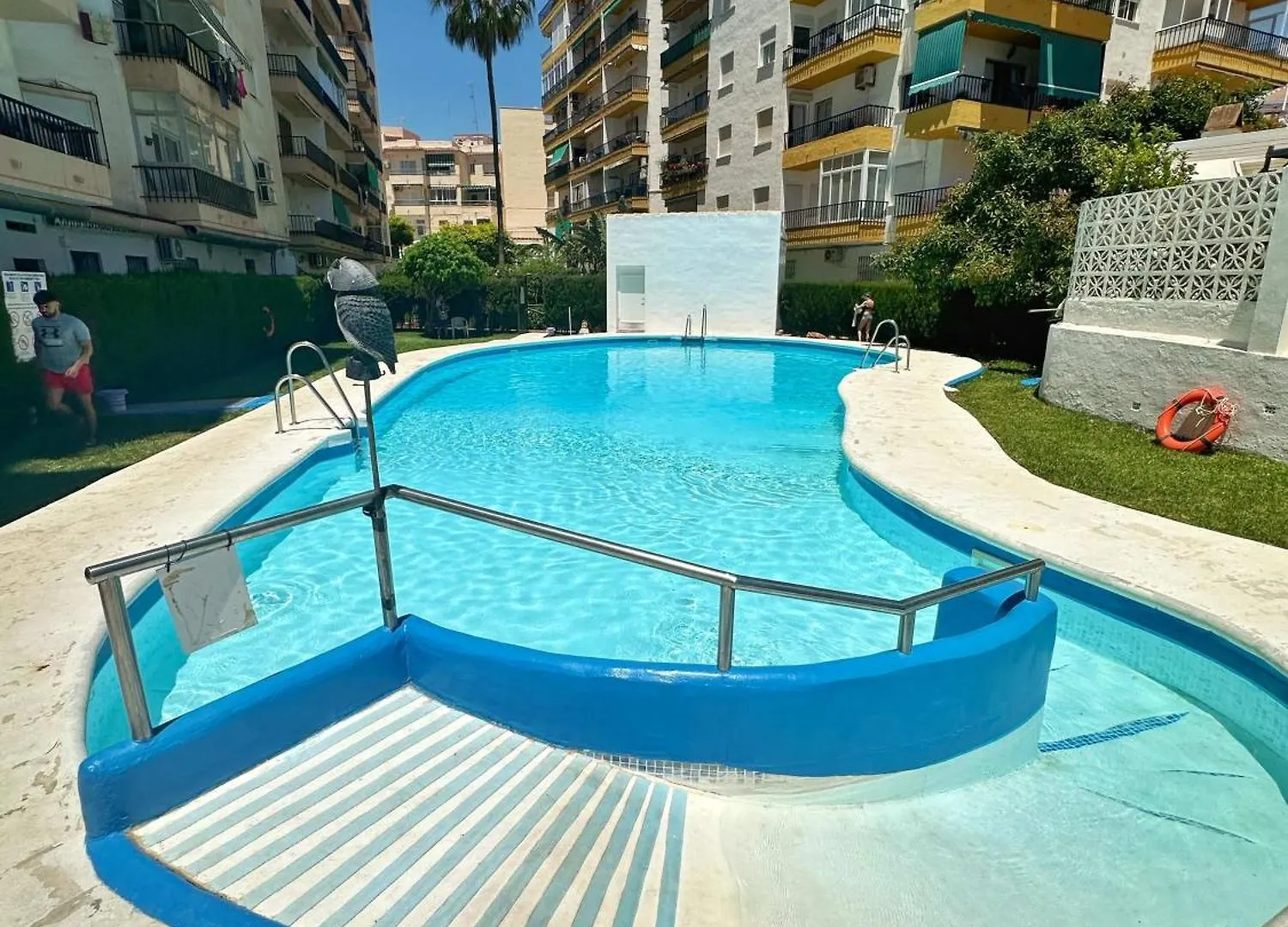 Shr055 Apartamento Playa Torrecilla Con Piscina Nerja Spain