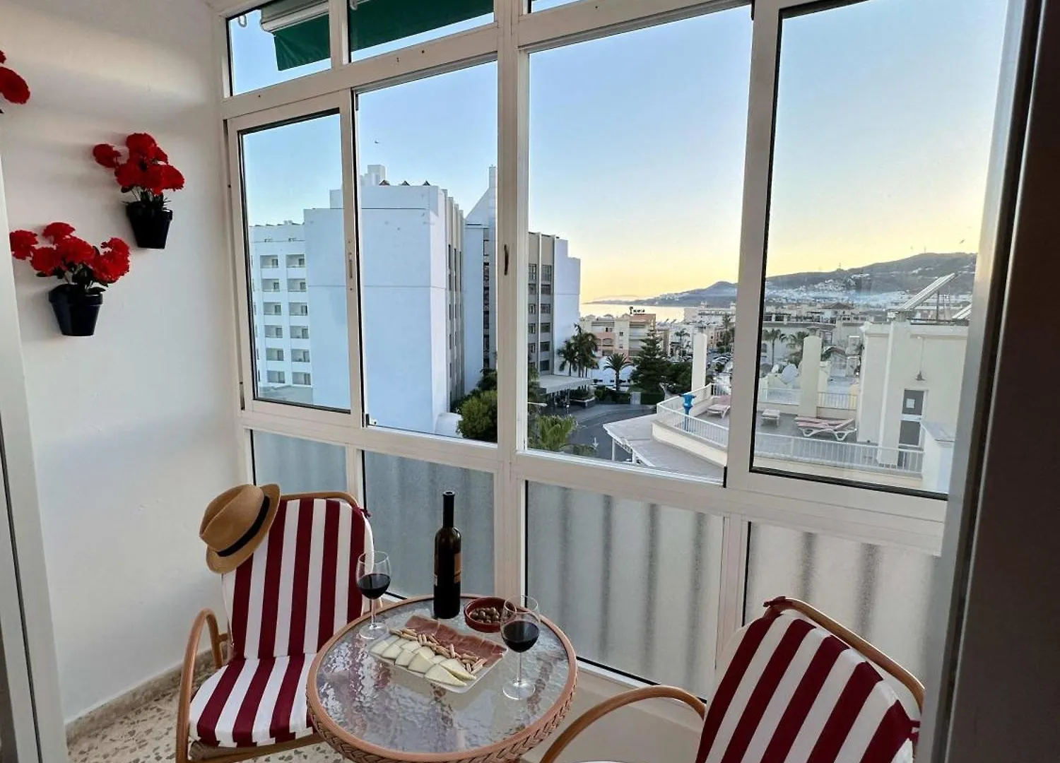 Shr055 Apartamento Playa Torrecilla Con Piscina Nerja Appartement